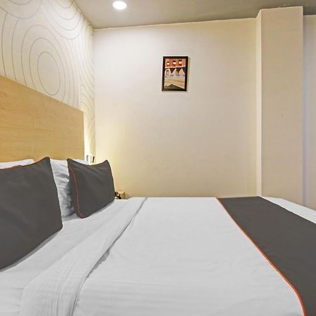 Collection O Slf Mall Sector 30 Otel Faridabad Dış mekan fotoğraf