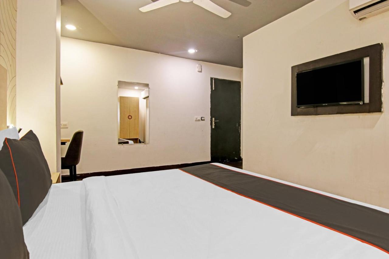 Collection O Slf Mall Sector 30 Otel Faridabad Dış mekan fotoğraf